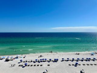 Pelican Walk 1005 - 6