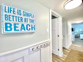 Pelican Walk 912 - 9