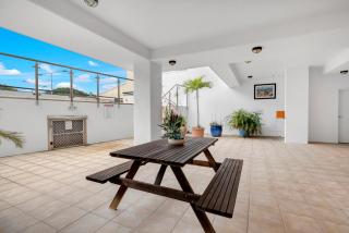 Portofino Coastal Retreat - Cairns - 3