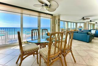 Pelican Walk 406 - 2