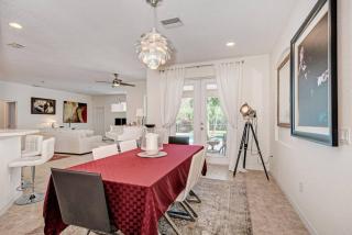 Exquisite modern home with pool - 10 min to beach - Bradenton - 3