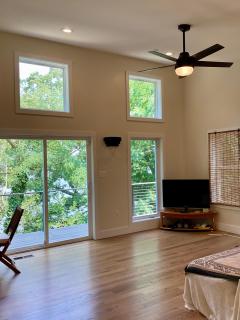 Riva Loft with a View - 4