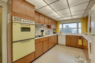 Cozy Hillsdale Home about 1 Mi to Baw Beese Lake! - Hillsdale - 2
