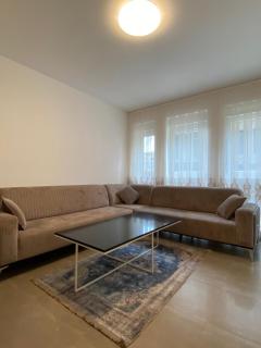 Maxx Apartament - Prishtinë - 3