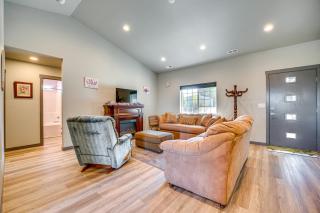 Charming Home about Half-Mi to Potholes State Park - 6