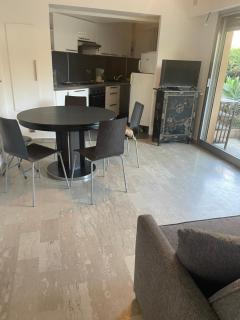 NICE FLAT WITH GARDENS Limites cannes juste 10 MNS CROISETT - Le Cannet - 8