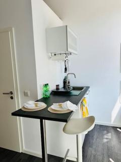 Private Suite 5 Min bis zur Innenstadt - Düsseldorf - 3
