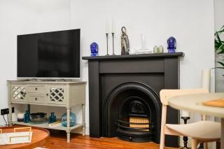 Marble Arch 2 Bedroom Apartment - 6