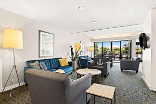 Best Western Yacht Harbor Hotel - San Diego - 9