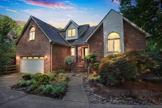 Luxurious Private Lakefront Paradise home - Mooresville - 3
