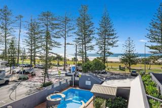 Beachfront Beauty - Cooly - Gold Coast - 0