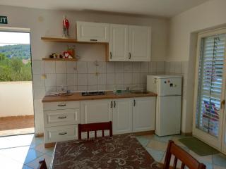 Apartments by the sea Pirovac, Sibenik - 22728 - Pirovac - 1