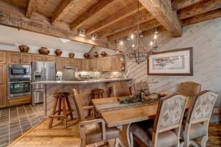 Private Hot Tub with Mountain Views, Pet Friendly, Quick Walk to Ski Area Base - 6
