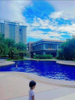 1 BR Condo with balcony in Verdon Parc Trevans Building - Davao - 2