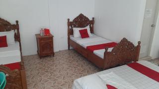 White Castle Beach Resort - Iba - 4