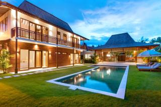 Villa Aloui by Villa Finder - Kerobokan - 6