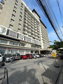 Condo with direct access to shopping mall in Bacolod City - 9