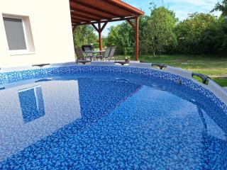 Gyümölcsös Vendégház, Poroszló, Tisza-tó - Fruit Orchard Guest House, Poroszló, Lake Tisza - 0