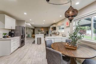 Cactus Jack! Heated Pool, Putting Green - 1