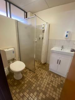 Hawker Hotel Motel - 6