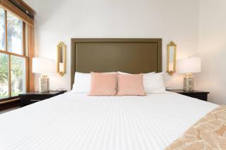 Be A Nomad - Combined Pool Home 1 blck to Beach - 6