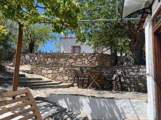 Linos Traditional Cottage - Theologos - 8