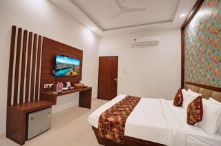 Hotel Bhairav Bagh with Swimming Pool - Udaipur - 8