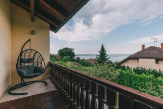 Balatoni Est - Balatonalmádi - 0