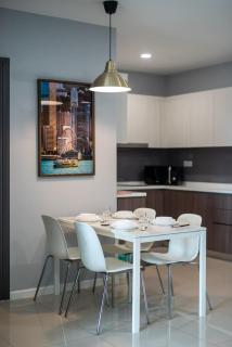 High Floor Suasana Suites 5 in JB City with WiFi - 6