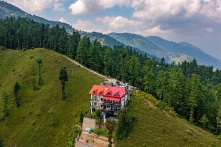 StayVista at Eastbury 3BR w incredible views - Tohāna - 9