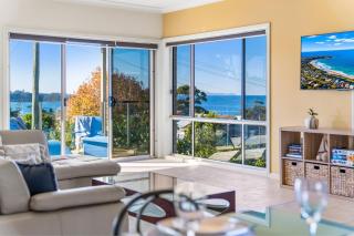 Mollymook Looking Glass - 3