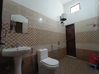 Hotel Mehra Inn - Haldwāni - 2