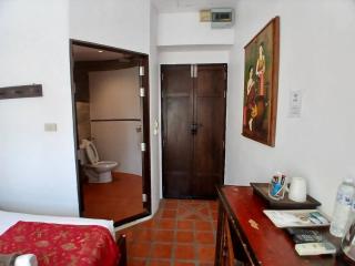 The Travellers Arms - Chiang Mai - 7