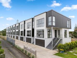 Luxurious House near Seaside Park - Auckland - 9