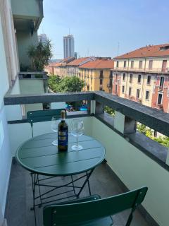 New Apartment with balcony, Isola Bosco Verticale - Milan - 1