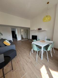 New Apartment with balcony, Isola Bosco Verticale - Milan - 9