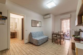 JOIVY Sleek flat with easy access to central Rome - Rome - 0