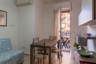 JOIVY Sleek flat with easy access to central Rome - Rome - 2