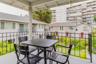Blueground Palo Alto balcony courtyard wd SFO-1733 - San Francisco - 5