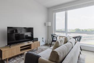 Blueground Revere gym EV charging pool wd BOS-1097 - 7