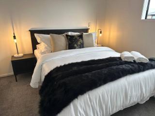 Hagley Park Retreat - 2