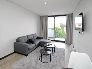 The solo-Two bed upmarket unit - 3