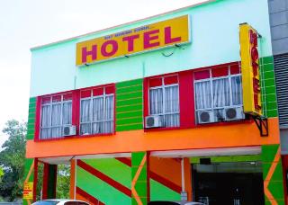 Bukit Beruntung Hotel - Rawang - 0