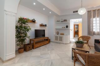Wonderful 3 bedroom flat in the heart of Triana - Seville - 9