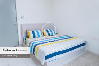 Rania D'Mawar Homestay 2 1/2 Tingkat KLIA - Sepang - 8