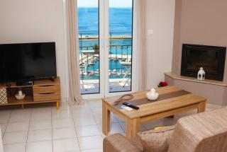 Dimitris House - Plomarion - 6