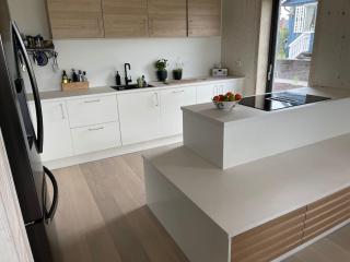 Luxury House by the Beach with Heated Pool and Panorama - 5