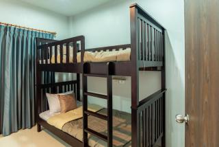 Trisisters Home by Greenway night market - 5