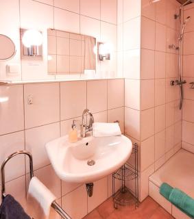 Ferienwohnung Haus Rosenbichl GbR - 8