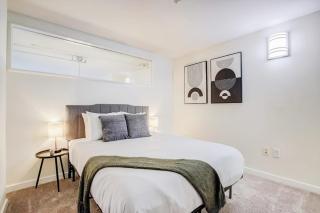 2BR CozySuites with Direct Skybridge Access #10 - Indianápolis - 0